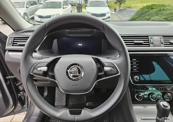 Skoda Superb cena 177900 przebieg: 27000, rok produkcji 2023 z Miastko małe 562
